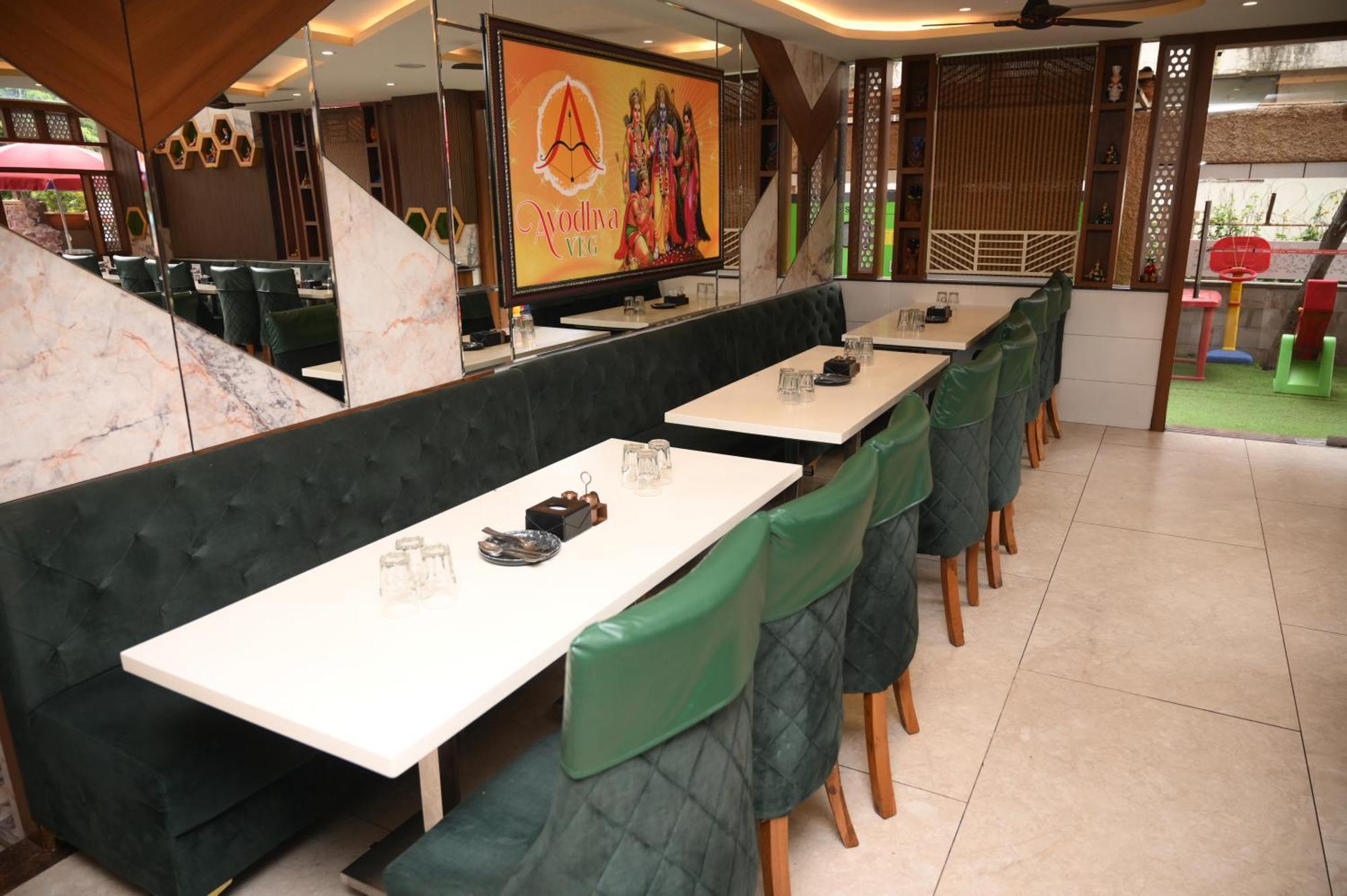 Lemon Wood Suites Pune Exterior photo